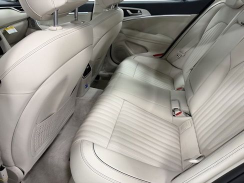 New 2026 Genesis G70 2.5T Prestige image 22