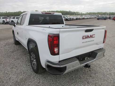 New 2026 GMC Sierra 1500 SLE AWD/4WD image 7
