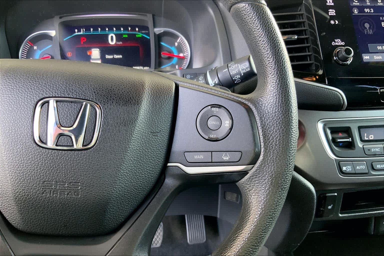 Used 2022 Honda Pilot Sport image 25