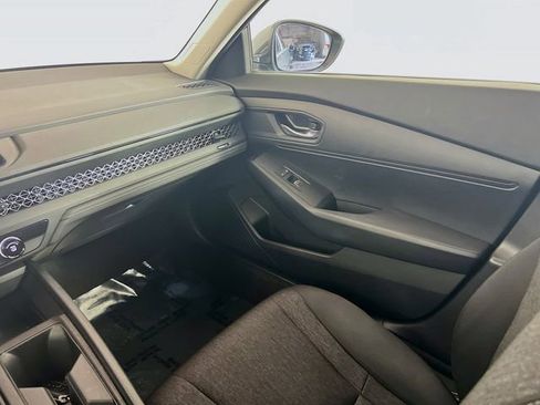 Used 2023 Honda Accord LX image 22