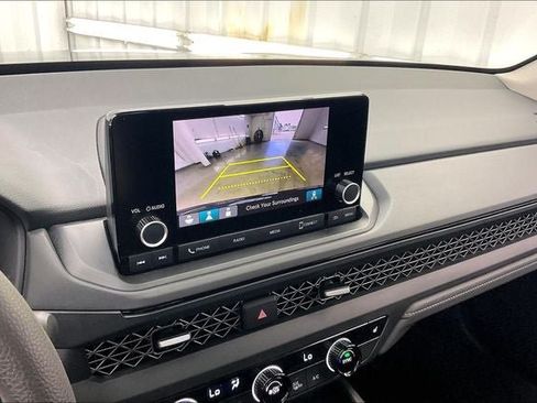 Certified 2024 Honda Accord EX image 28