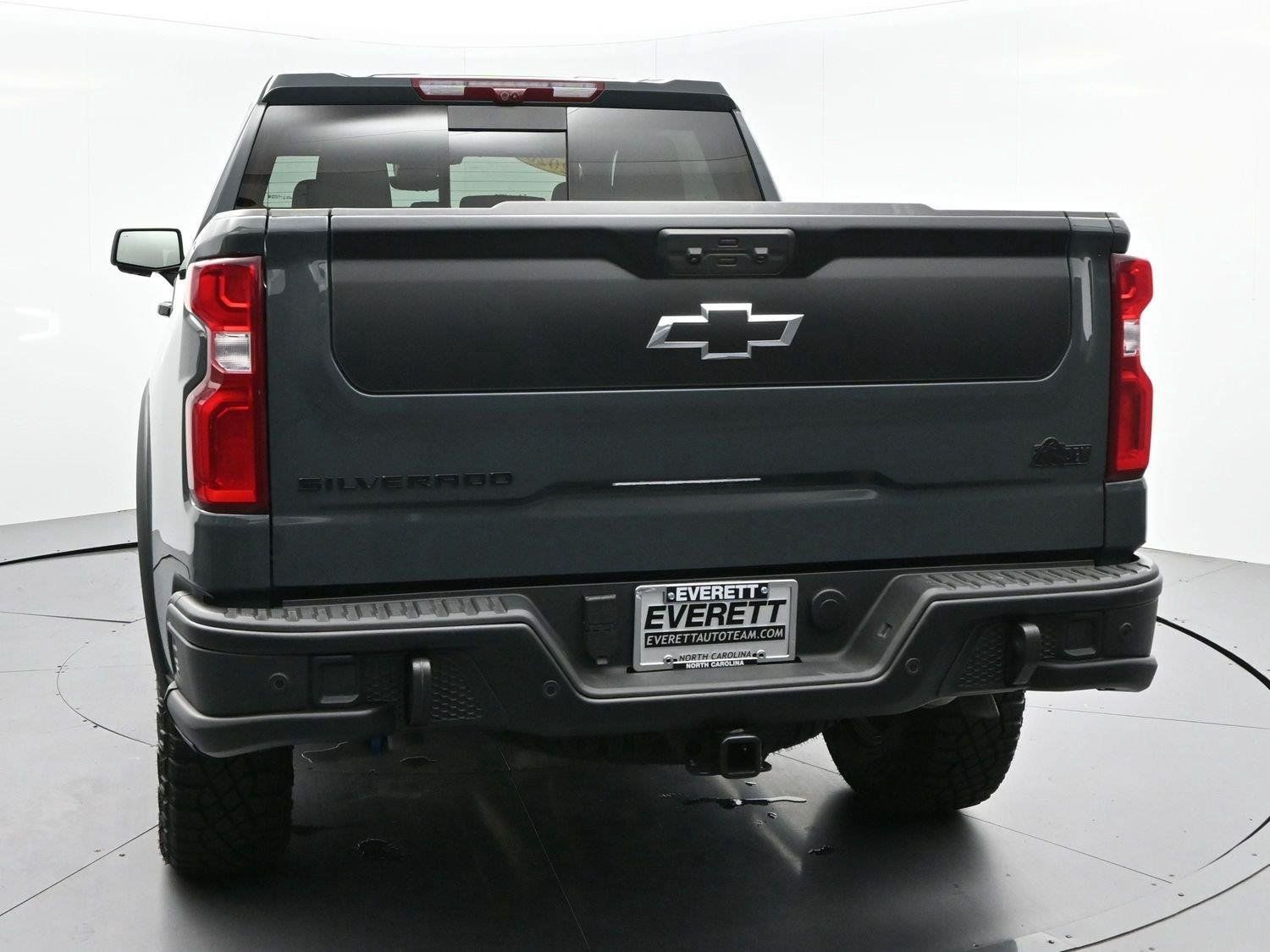 Used 2026 Chevrolet Silverado 1500 ZR2 w/ ZR2 Bison Edition AWD/4WD image 6