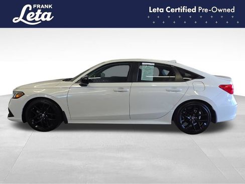 Used 2023 Honda Civic Sport image 3
