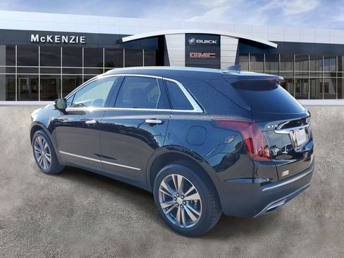 Used 2025 Cadillac XT5 Premium Luxury image 3