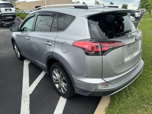 Used 2016 Toyota RAV4 Limited AWD/4WD image 4
