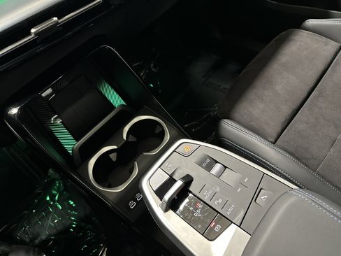 Used 2025 BMW X1 xDrive28i w/ Technology Package image 26