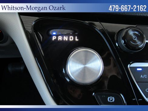 Used 2018 Chrysler Pacifica Touring Plus w/ Tire & Wheel Group image 44