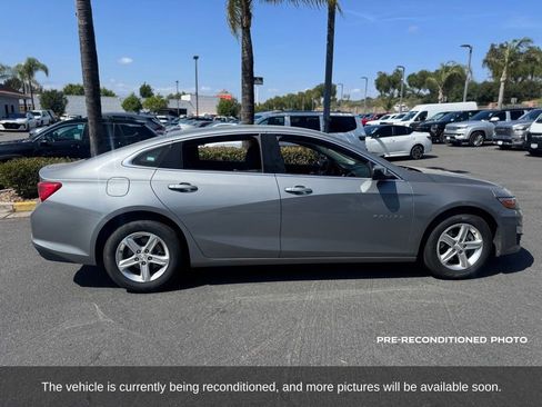 Used 2023 Chevrolet Malibu LT FWD image 7