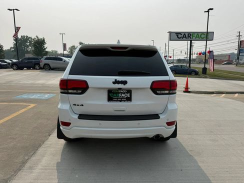 Used 2021 Jeep Grand Cherokee Laredo X AWD/4WD image 10