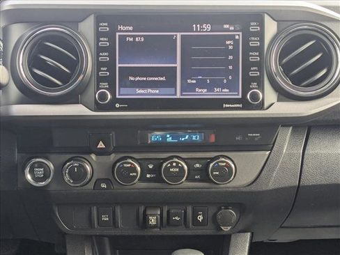 Used 2022 Toyota Tacoma TRD Off-Road image 13