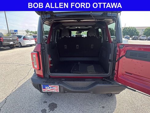 Used 2025 Ford Bronco Badlands AWD/4WD image 12