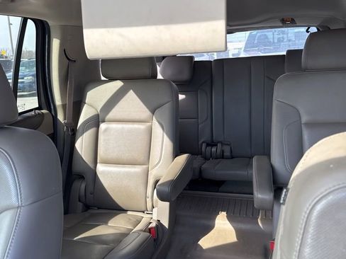 Used 2015 Chevrolet Tahoe LTZ AWD/4WD image 12