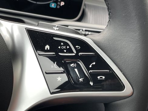 New 2026 Mercedes-Benz C 300 Sedan image 27