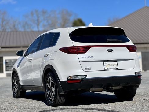 Used 2021 Kia Sportage LX image 7