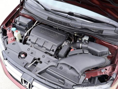 Used 2016 Honda Odyssey Touring image 36