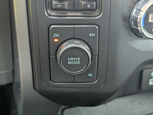 Used 2021 Ford F150 XLT w/ Equipment Group 301A Mid image 27