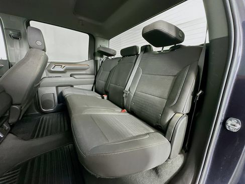 Used 2022 Chevrolet Silverado 1500 LT w/ Z71 Off-Road Package AWD/4WD image 25