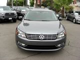 Used 2013 Volkswagen Passat TDI SEL Premium image 2