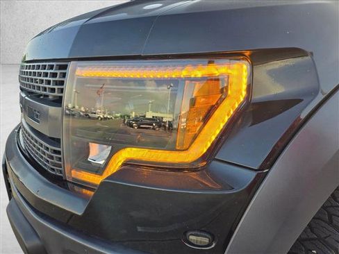 Used 2014 Ford F150 Raptor w/ Equipment Group 801A Luxury image 9