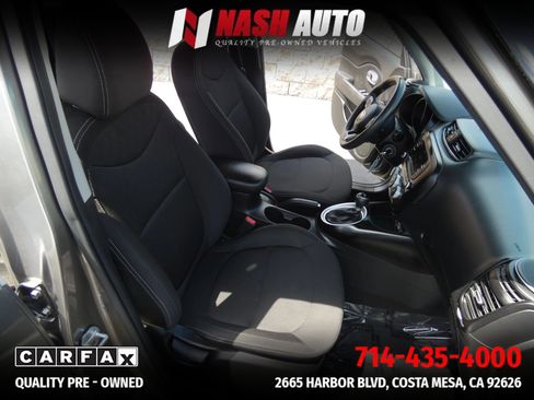 Used 2018 Kia Soul FWD image 20