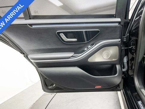 Used 2023 Mercedes-Benz S 500 4MATIC image 25