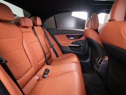 Certified 2025 Mercedes-Benz C 300 4MATIC Sedan image 25