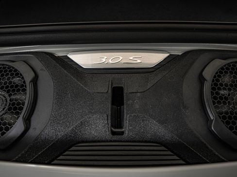 Used 2024 Porsche 911 Carrera S RWD image 60