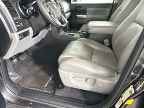 Used 2019 Toyota Sequoia SR5 w/ Premium Package RWD image 11