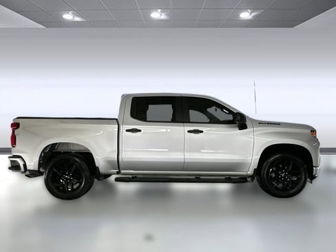 Used 2022 Chevrolet Silverado 1500 Custom w/ LPO, Blackout Package image 7