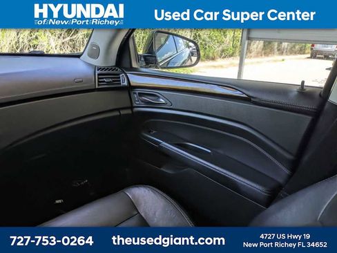 Used 2014 Cadillac SRX Luxury FWD image 18