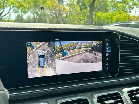 Used 2022 Mercedes-Benz GLE 350 4MATIC w/ Premium Package image 31