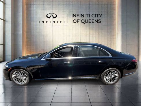 Used 2023 Mercedes-Benz S 580 4MATIC Sedan image 5