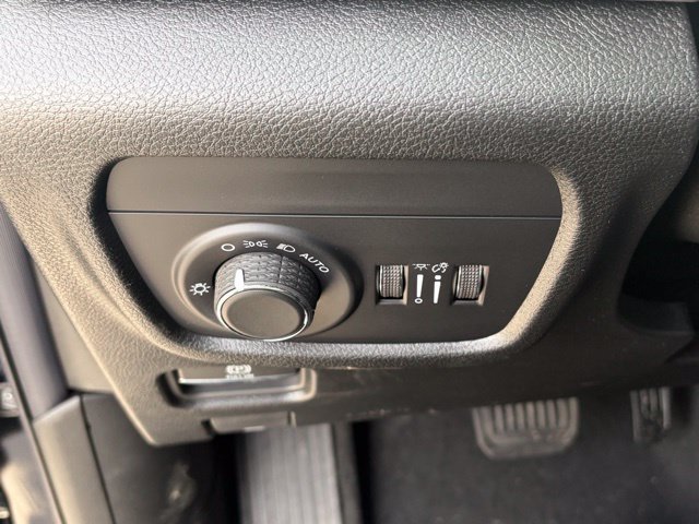 New 2026 Jeep Grand Cherokee Laredo X AWD/4WD image 23
