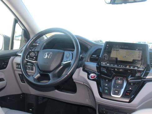 Used 2023 Honda Odyssey Touring image 24