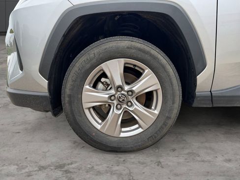 Certified 2025 Toyota RAV4 XLE AWD/4WD image 9