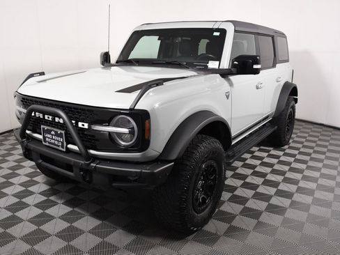 Used 2021 Ford Bronco First Edition AWD/4WD image 1