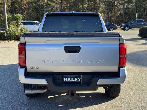 Used 2024 Toyota Tacoma SR5 image 22