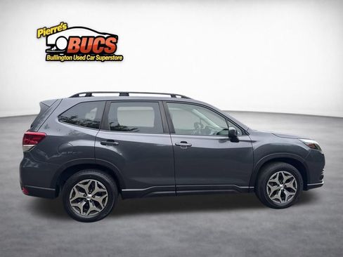 Used 2023 Subaru Forester Premium AWD/4WD image 6