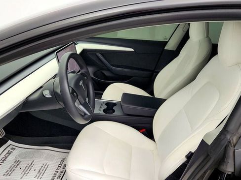 Used 2023 Tesla Model 3 Performance image 24