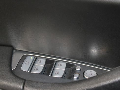 Used 2023 BMW X3 xDrive30i w/ Convenience Package image 37