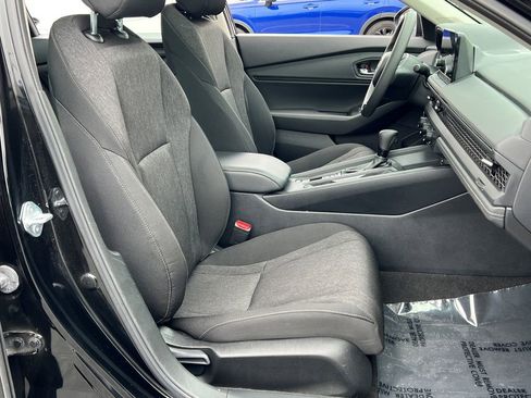 Used 2023 Honda Accord EX image 20