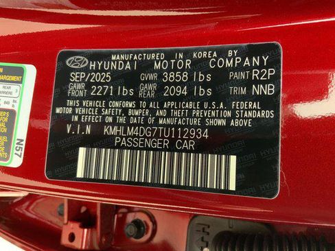 New 2026 Hyundai Elantra Sport image 12