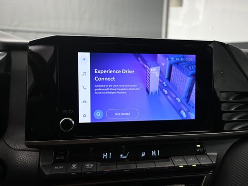 Certified 2025 Toyota Camry SE image 12