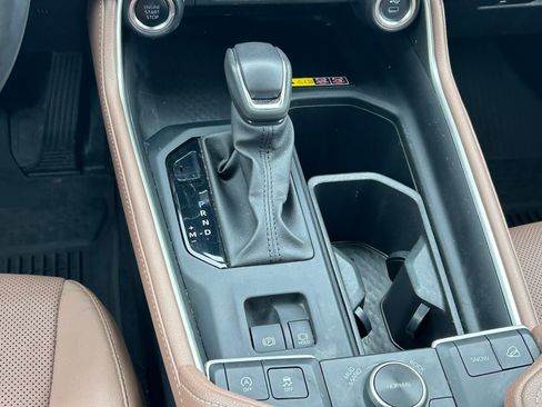 Used 2024 Toyota Grand Highlander AWD image 23