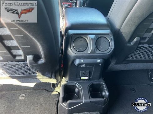 Used 2022 Jeep Wrangler Unlimited Rubicon image 20