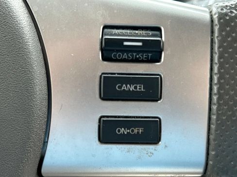 Used 2020 Nissan Frontier SV RWD image 26