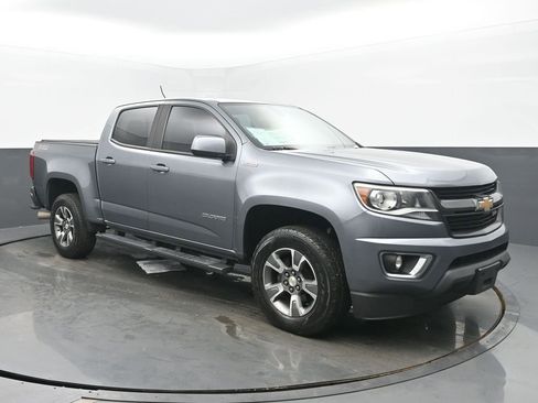 Used 2020 Chevrolet Colorado Z71 AWD/4WD image 7