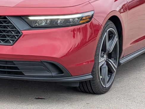 Used 2023 Honda Accord Sport image 11