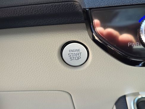 New 2026 Kia Carnival SX FWD image 29