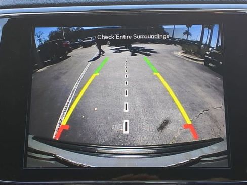 Used 2022 Jeep Grand Cherokee Laredo X image 25